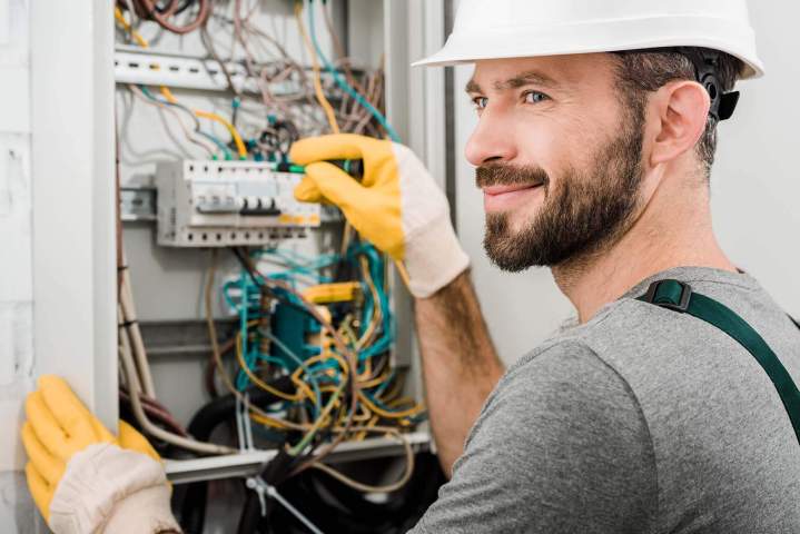 Électricien pour projets résidentiels Montréal