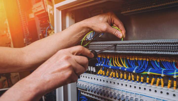 Électricien certifié Montréal
